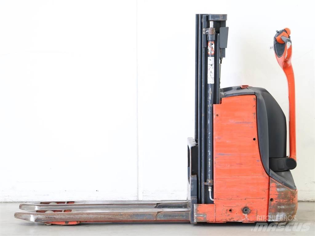 Linde D08/1160-00 Ročni električni viličar