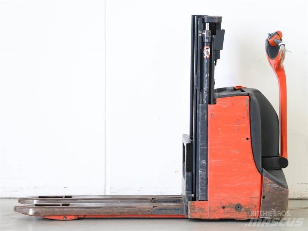 Linde D08/1160-00 Ročni električni viličar