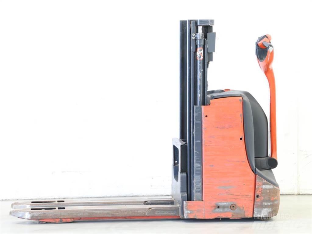 Linde D08/1160-00 Ročni električni viličar