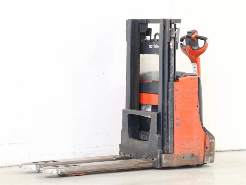 Linde D08/1160-00 Ročni električni viličar