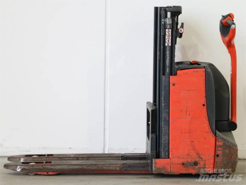 Linde D08/1160-00 Ročni električni viličar