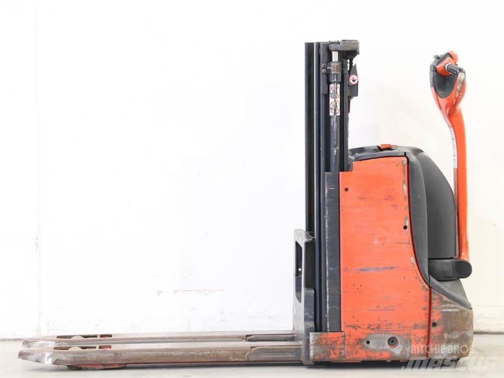 Linde D08/1160-00 Ročni električni viličar