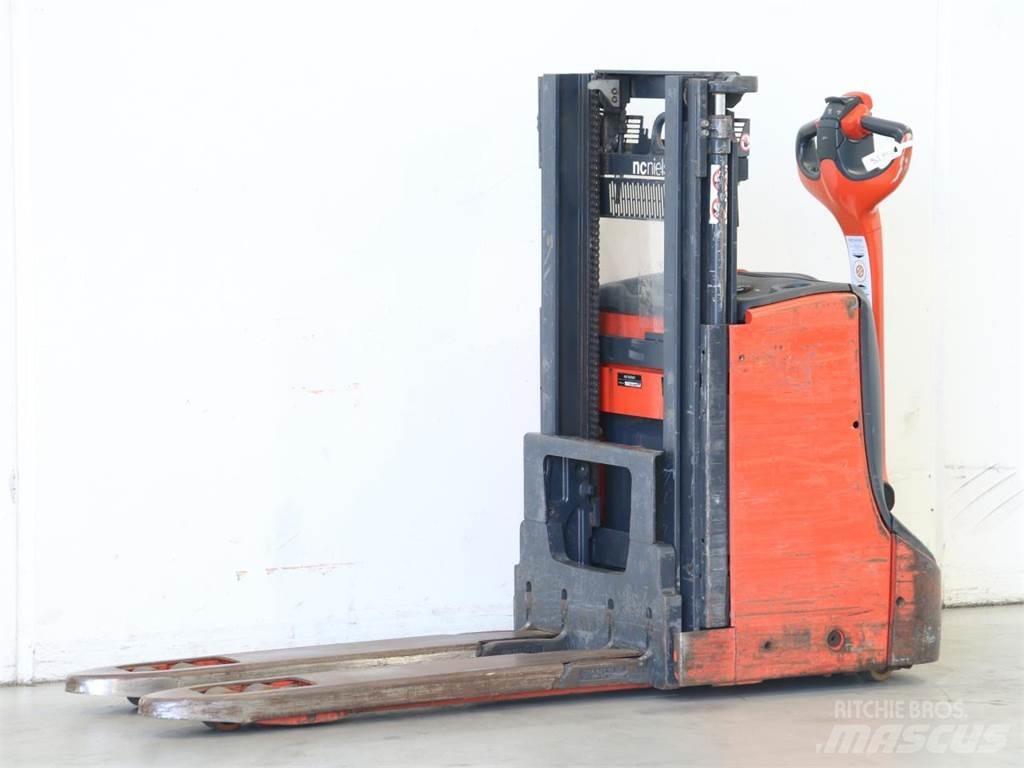 Linde D08/1160-00 Ročni električni viličar