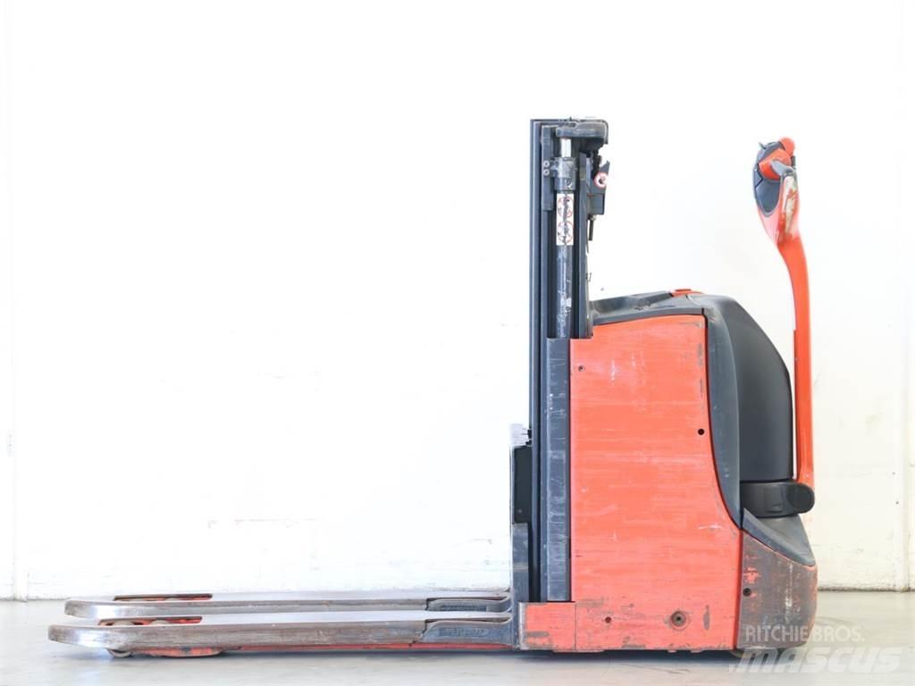 Linde D08/1160-00 Ročni električni viličar