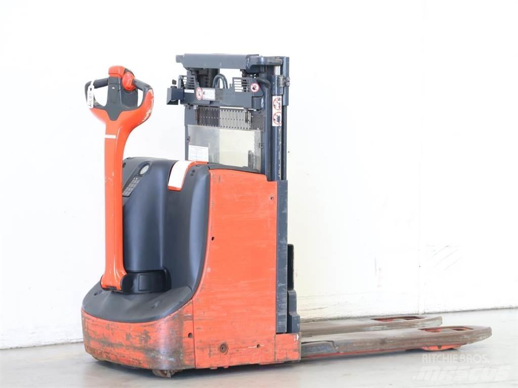 Linde D08/1160-00 Ročni električni viličar