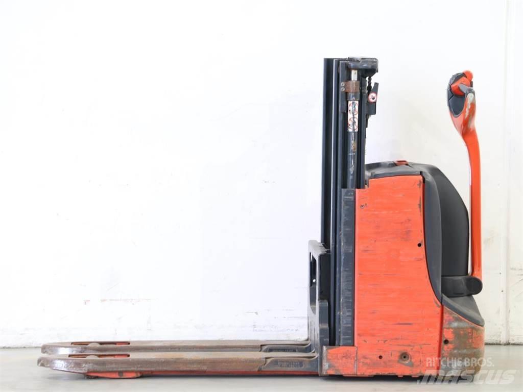 Linde D08/1160-01 Ročni električni viličar