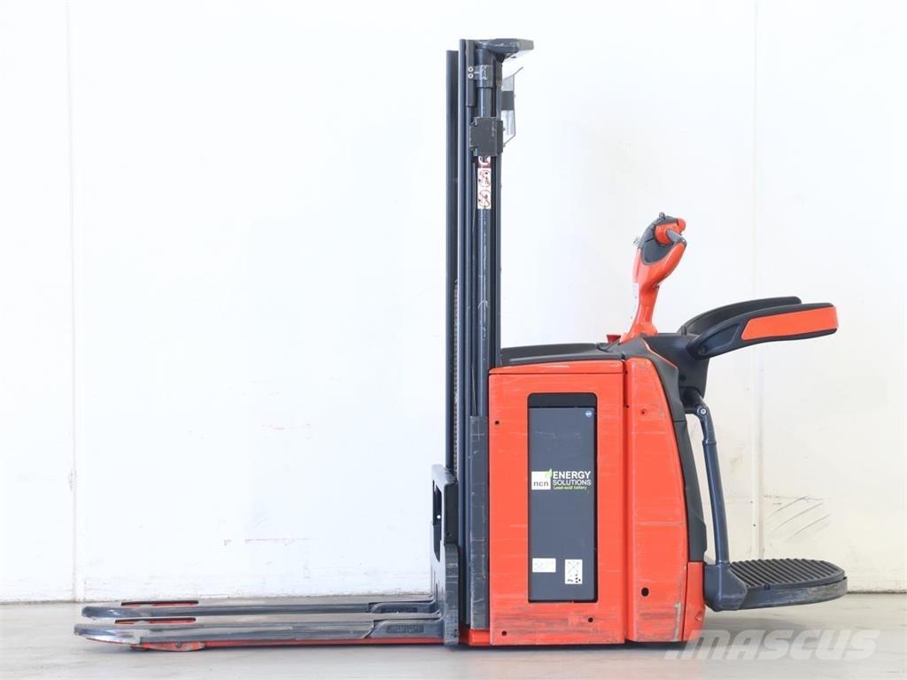 Linde D12AP/1173-01 Ročni električni viličar