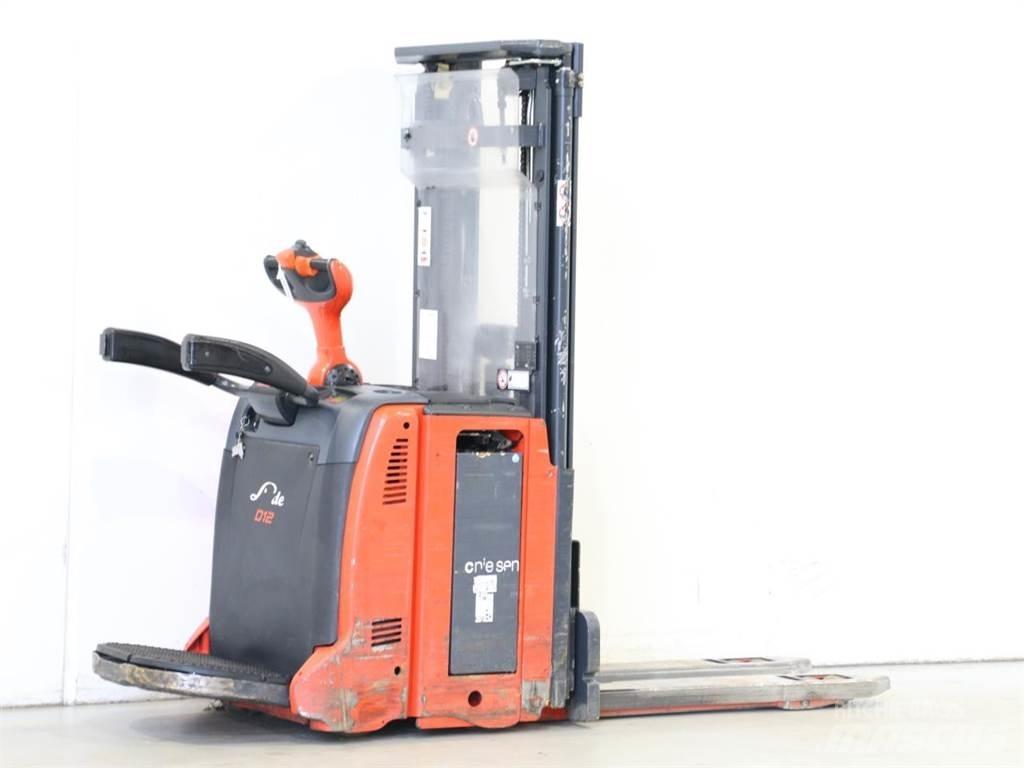 Linde D12AP/133 Ročni električni viličar