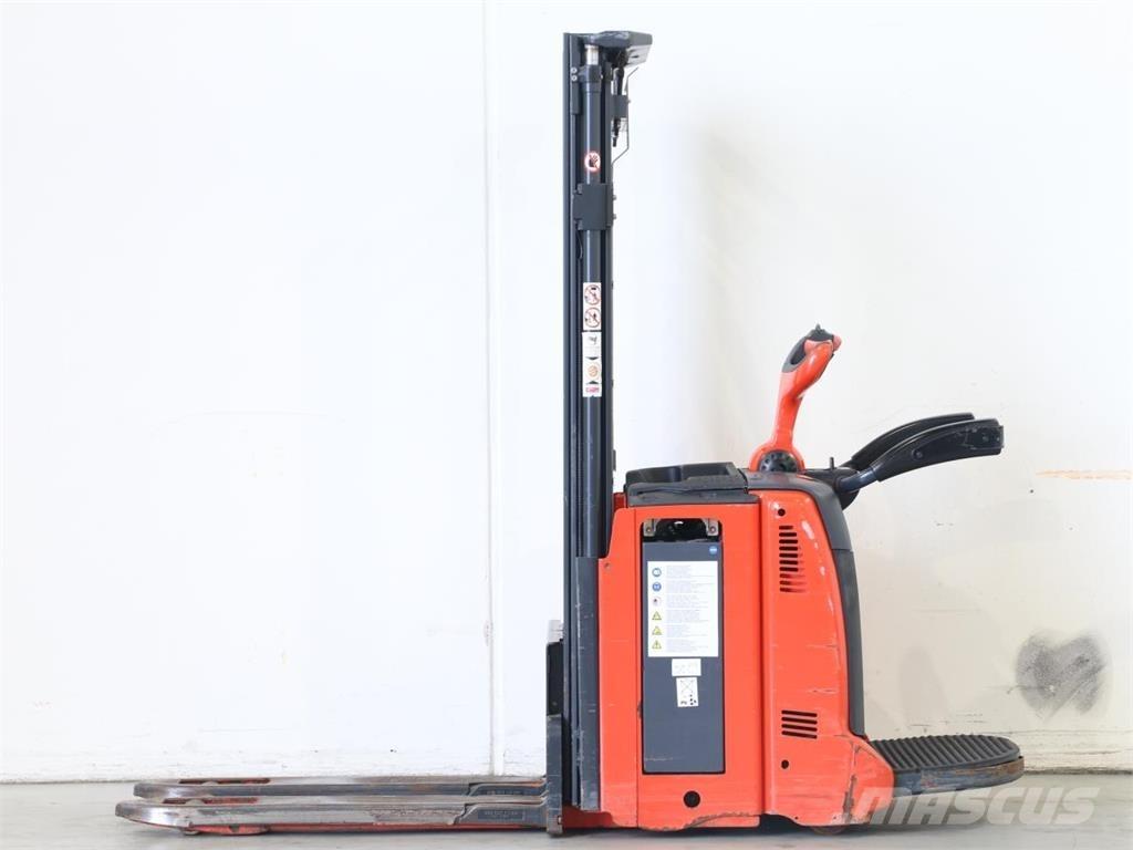 Linde D12AP/133-00 Ročni električni viličar