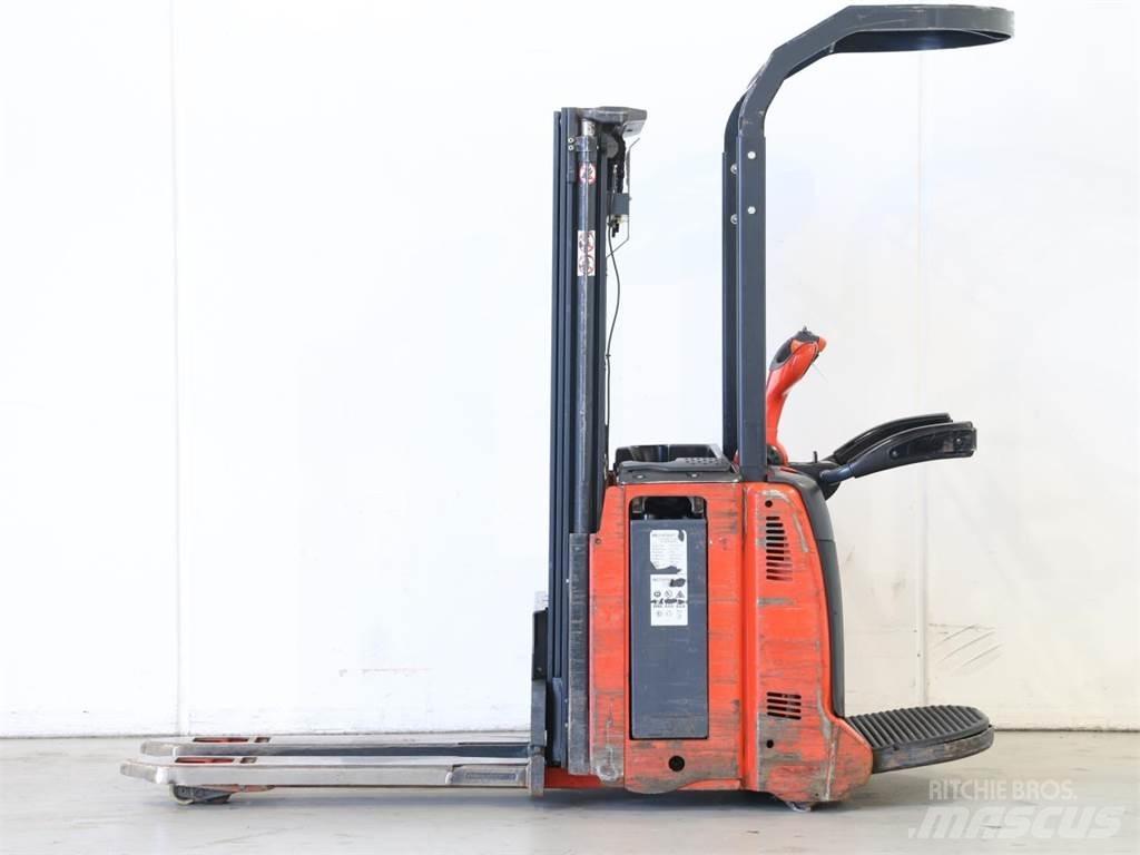 Linde D12AP/133-00 Ročni električni viličar