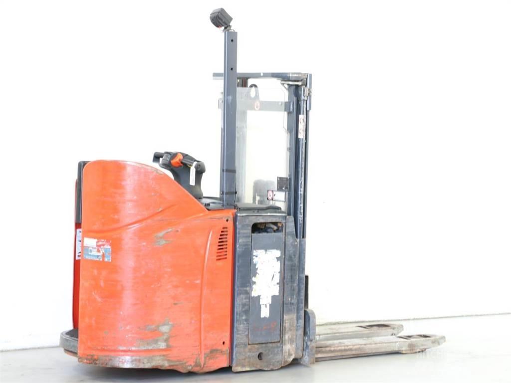 Linde D12SP/133 Ročni električni viličar