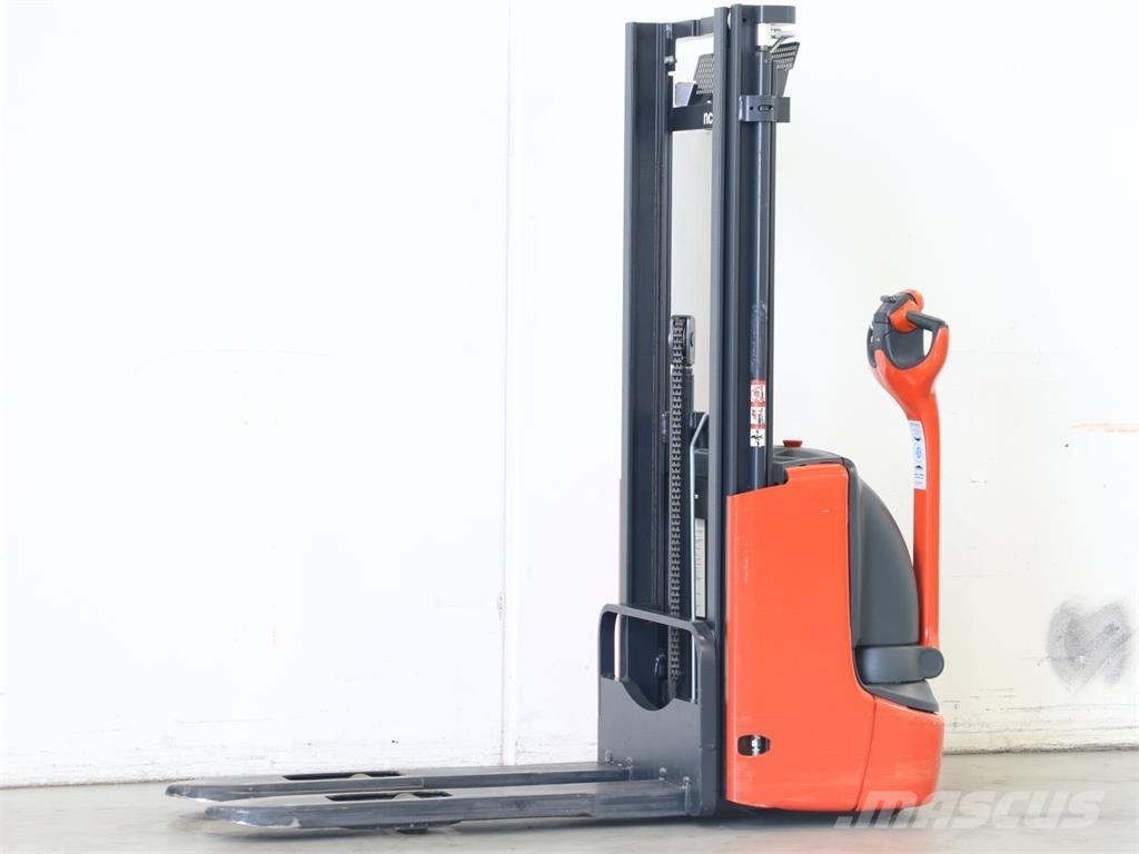 Linde L10/1172 Ročni električni viličar