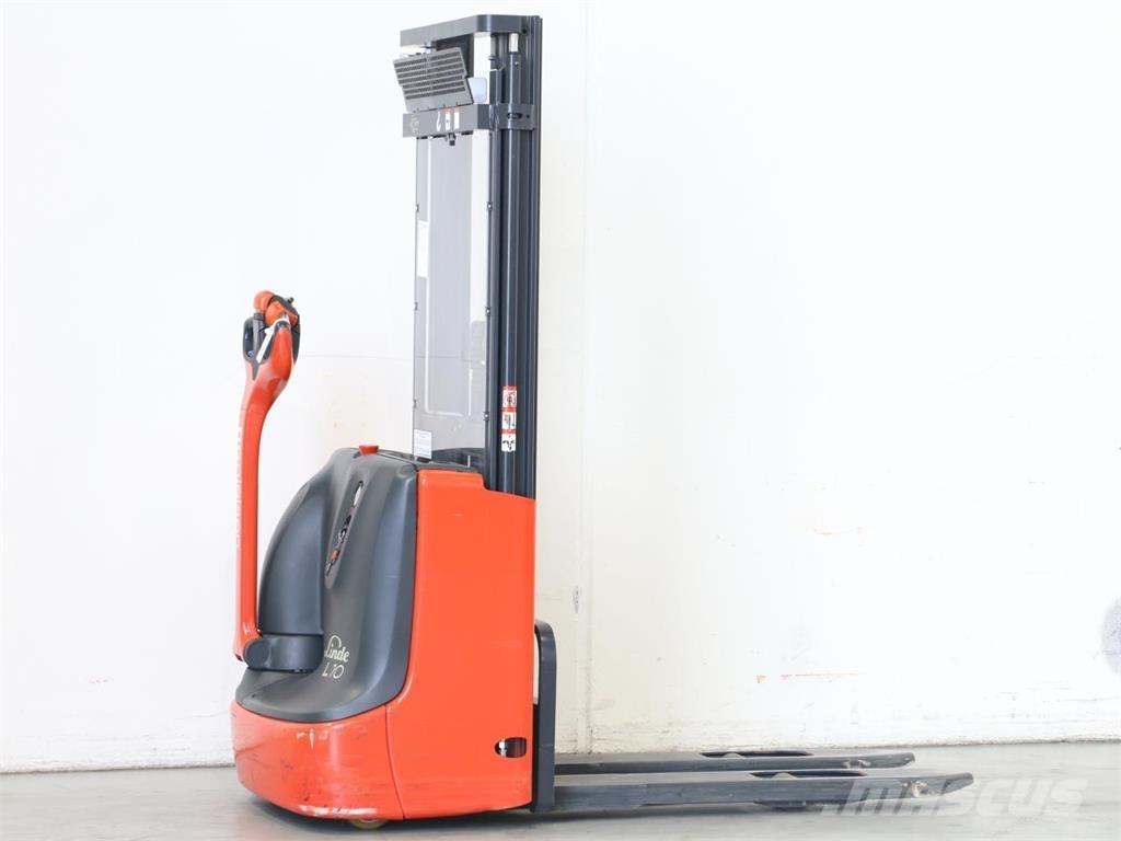 Linde L10/1172 Ročni električni viličar