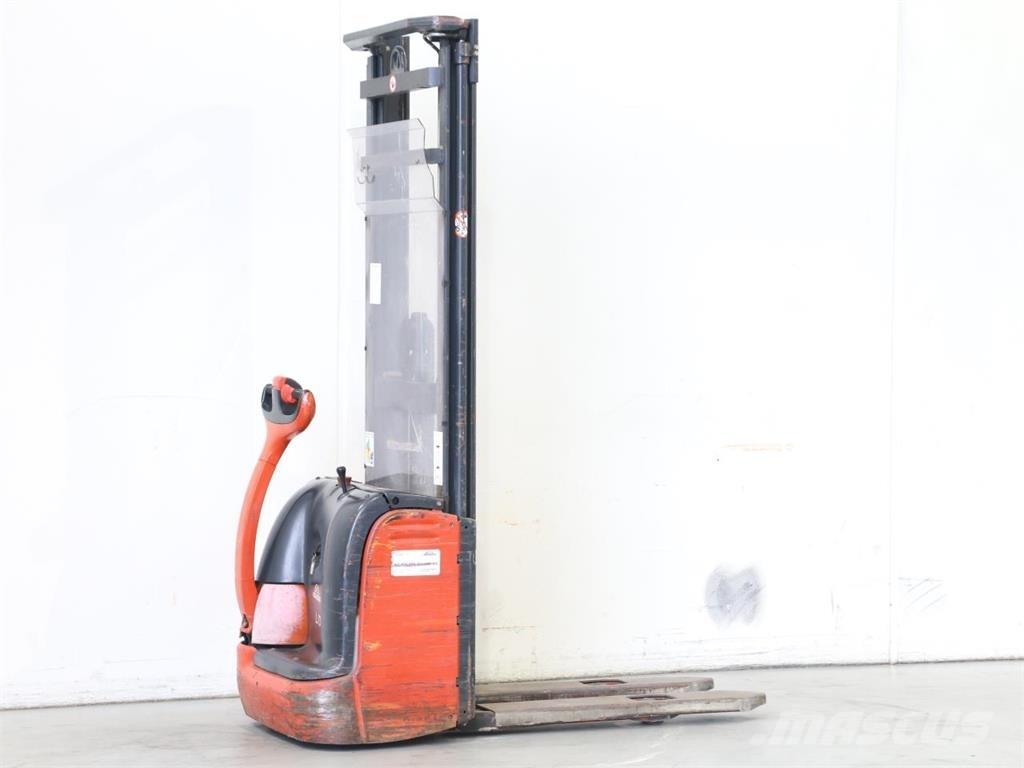 Linde L10/379 Ročni električni viličar