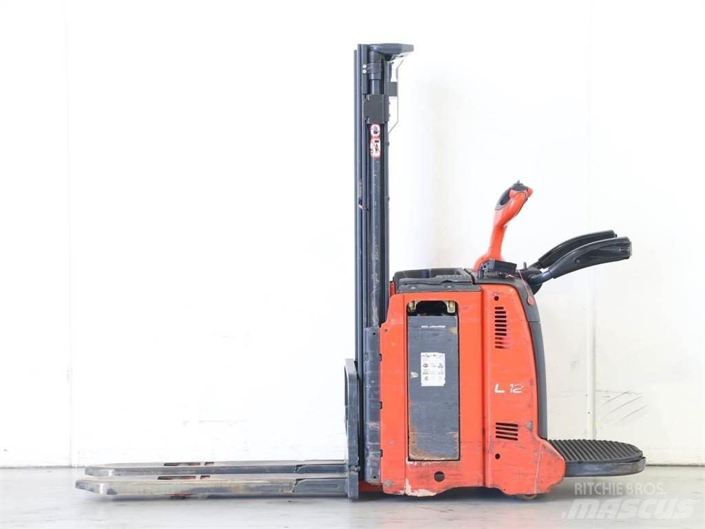 Linde L12AP/133 Ročni električni viličar