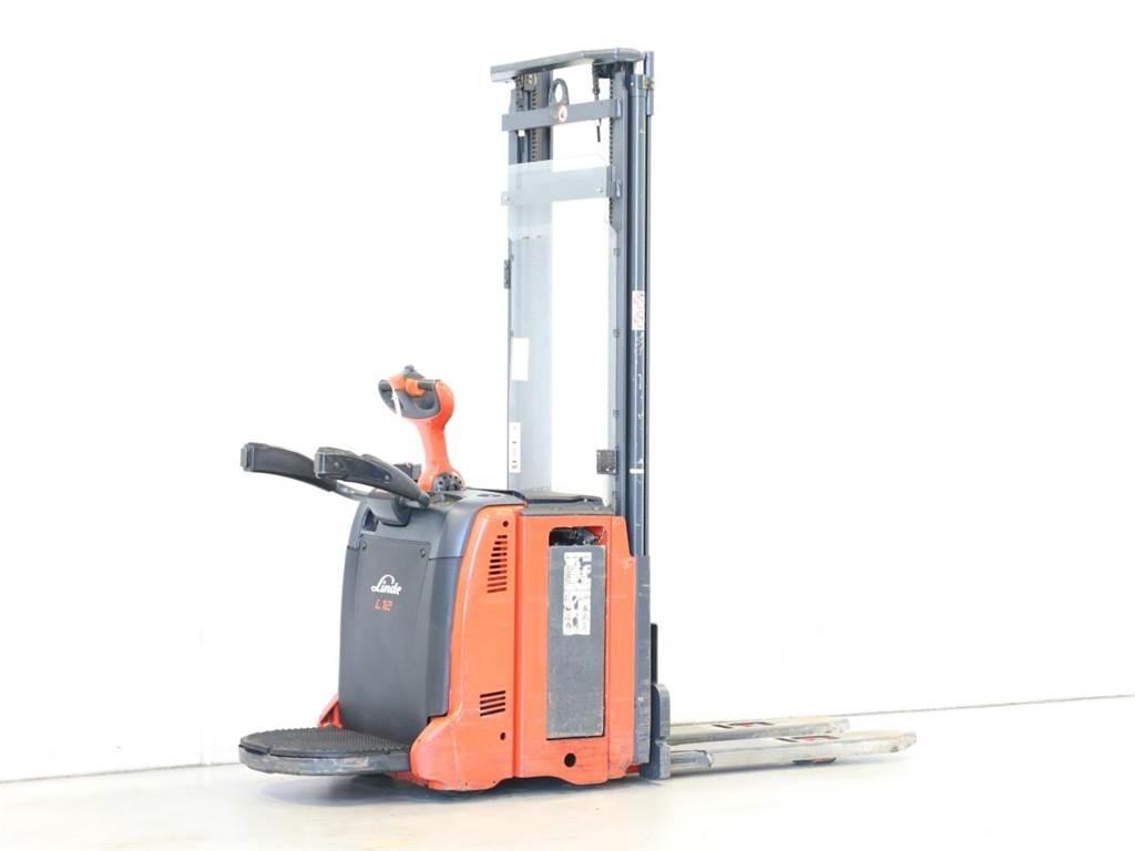 Linde L12AP/133-00 Ročni električni viličar