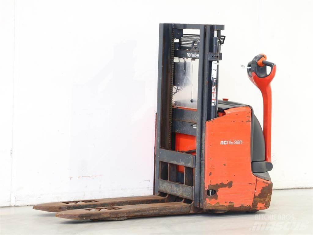 Linde L12I/1172 Ročni električni viličar