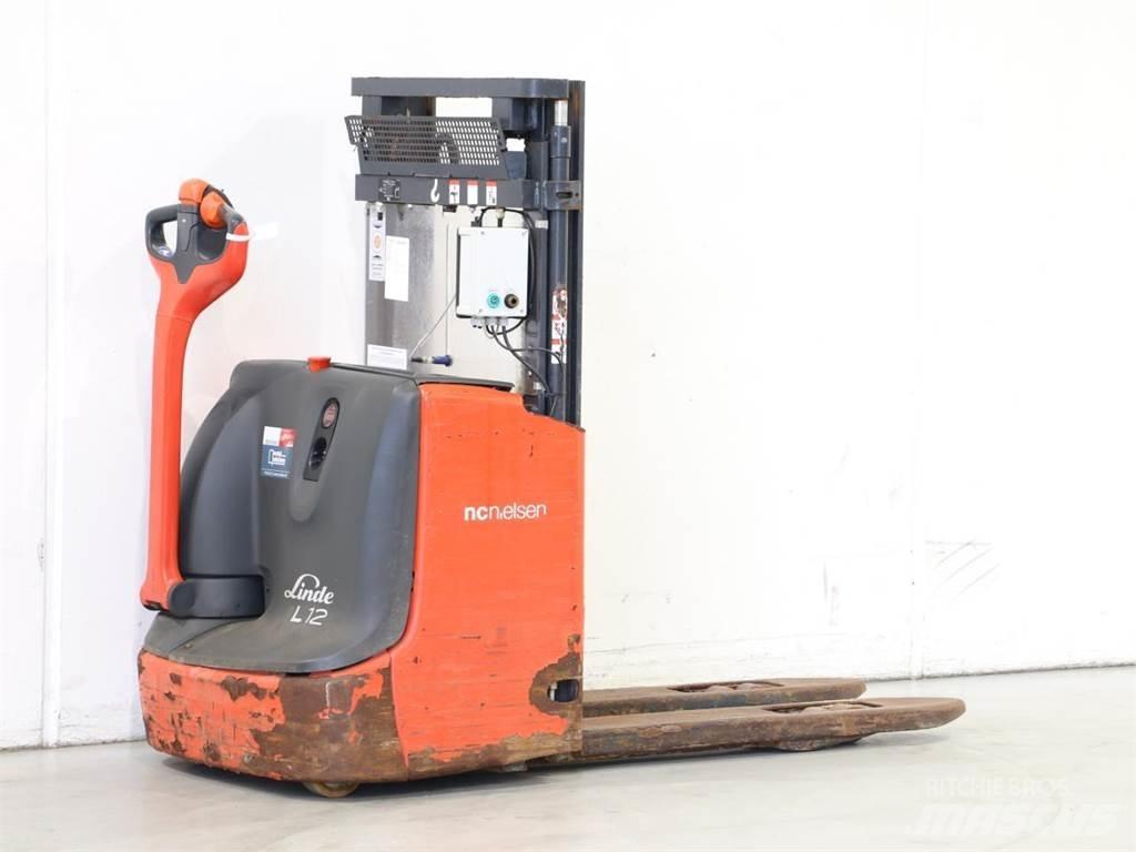 Linde L12I/1172 Ročni električni viličar