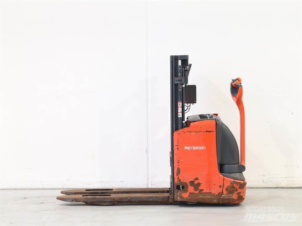 Linde L12I/1172 Ročni električni viličar