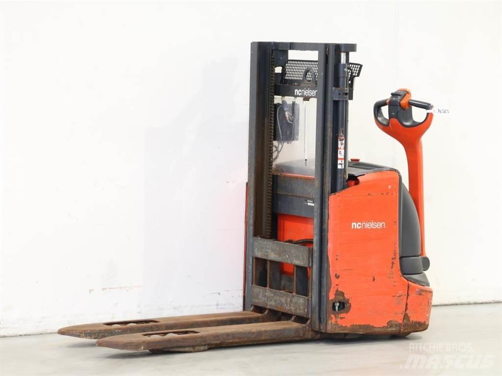 Linde L12I/1172 Ročni električni viličar