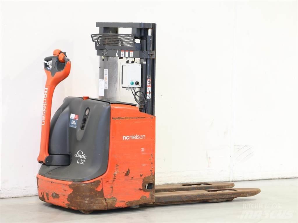 Linde L12I/1172 Ročni električni viličar