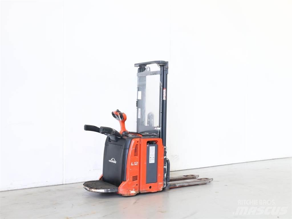 Linde L12LAP/133 Ročni električni viličar