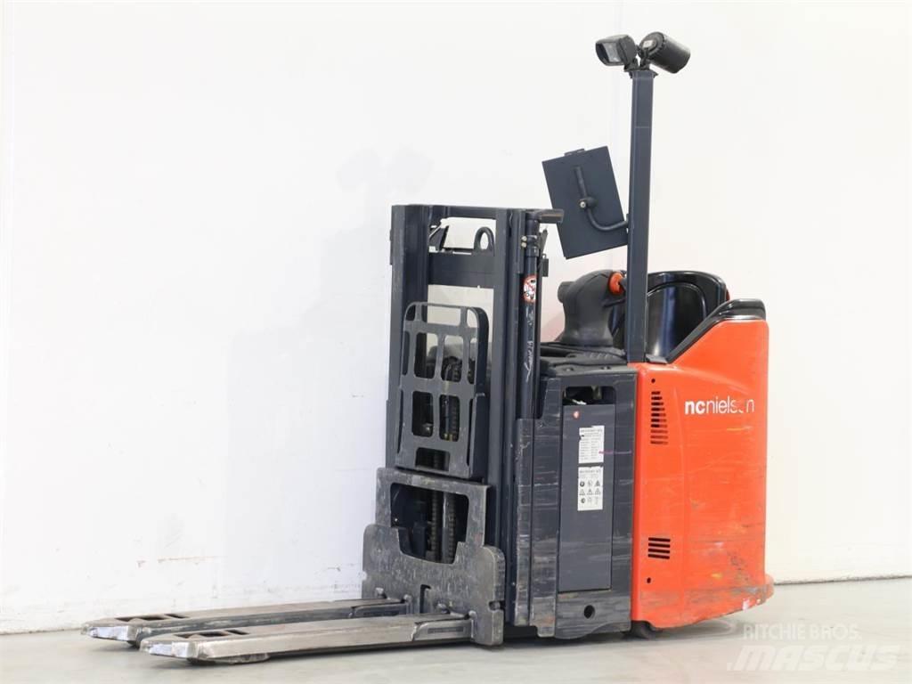 Linde L12LSP/133 Ročni električni viličar