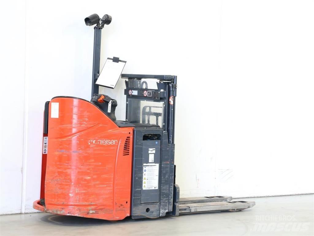 Linde L12LSP/133 Ročni električni viličar