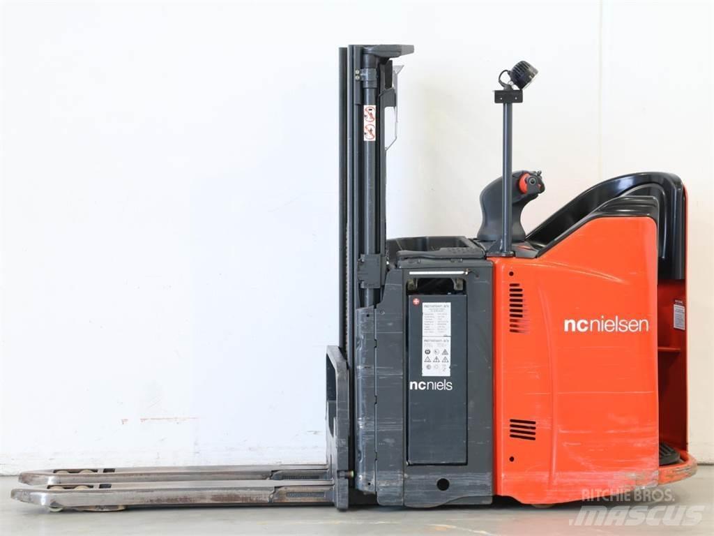 Linde L12LSP/133 Ročni električni viličar