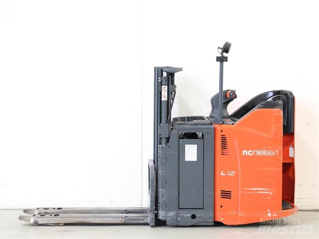 Linde L12LSP/133 Ročni električni viličar