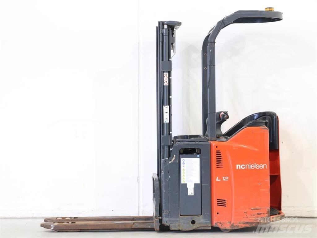 Linde L12LSP/133 Ročni električni viličar