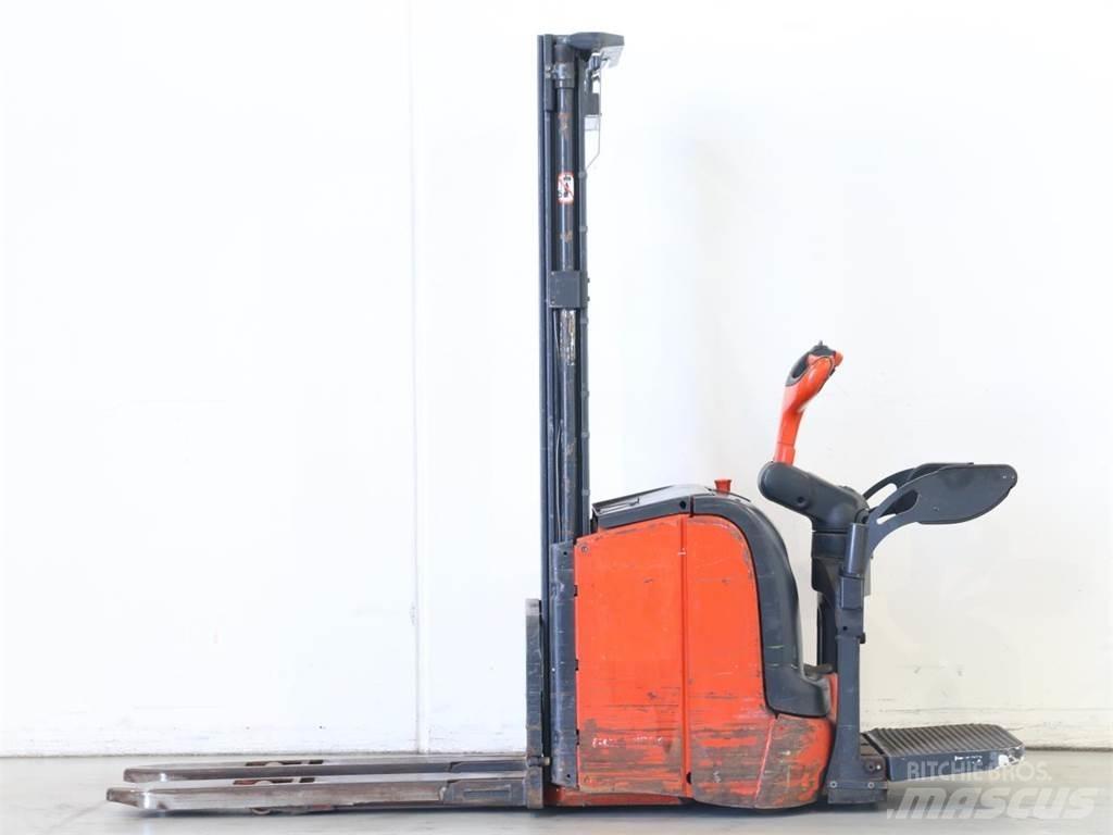 Linde L14API/372 Ročni električni viličar