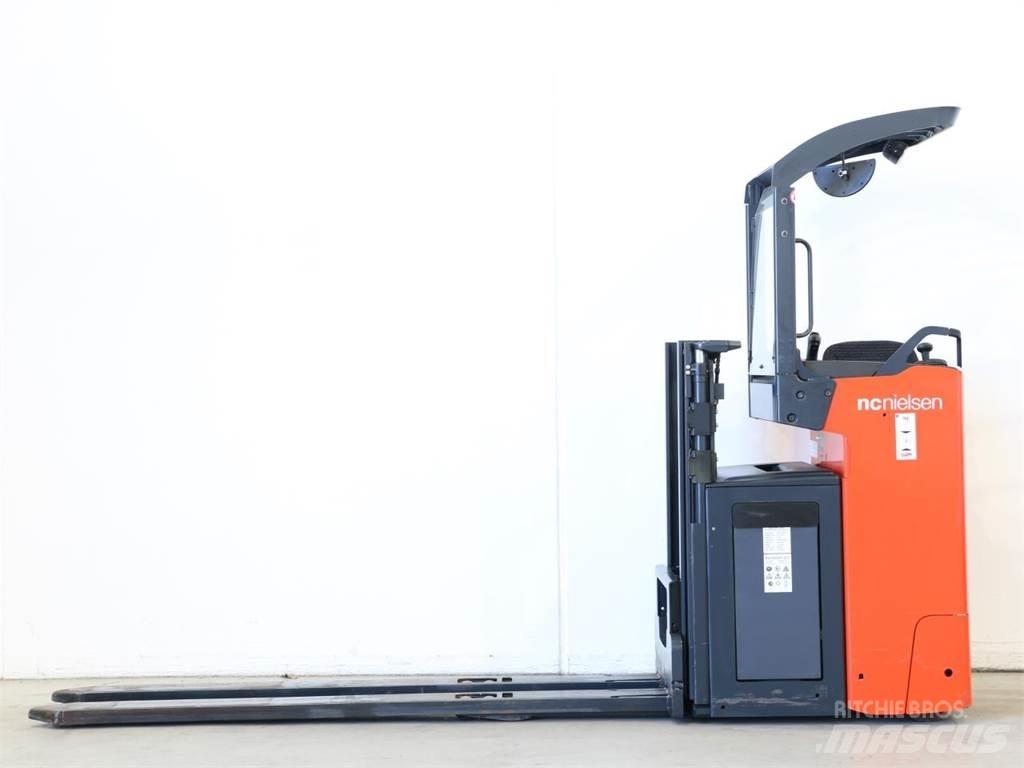 Linde L14R/1174 Ročni električni viličar