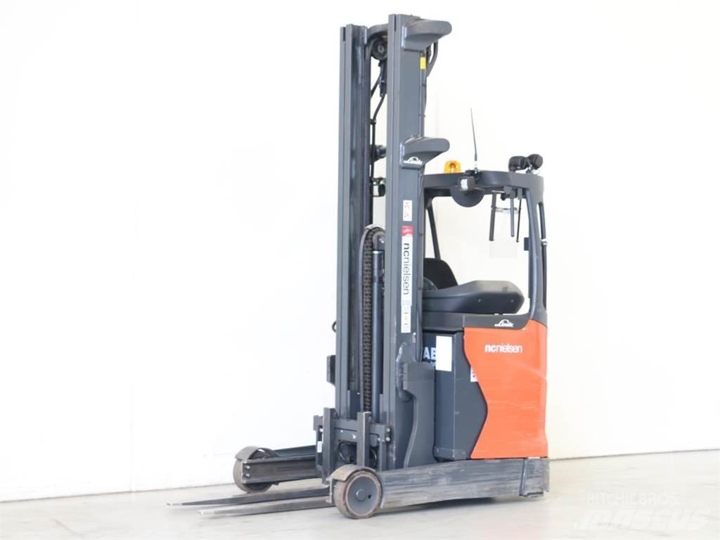 Linde R14B/1120 Viličarji s pomičnim teleskopom