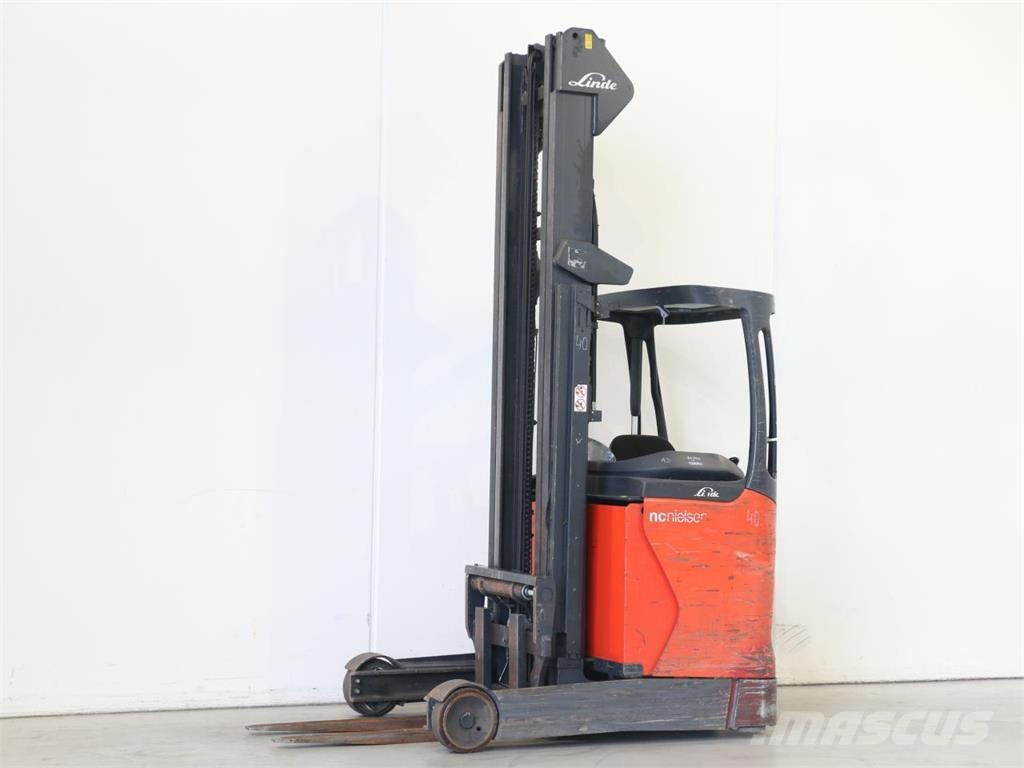 Linde R16/1120 Viličarji s pomičnim teleskopom