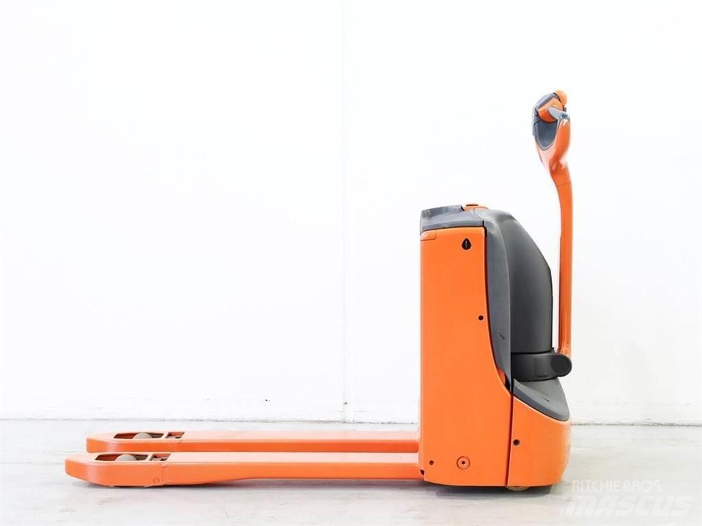 Linde T16/1152 Ročni električni viličar