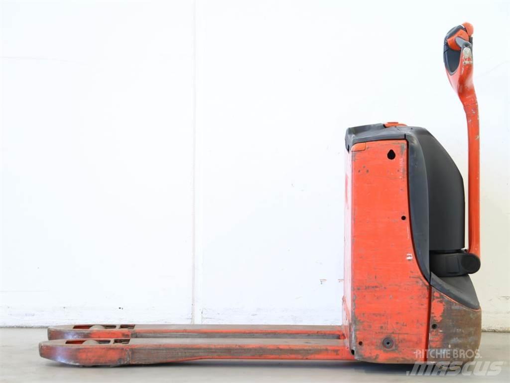 Linde T16/1152 Ročni električni viličar