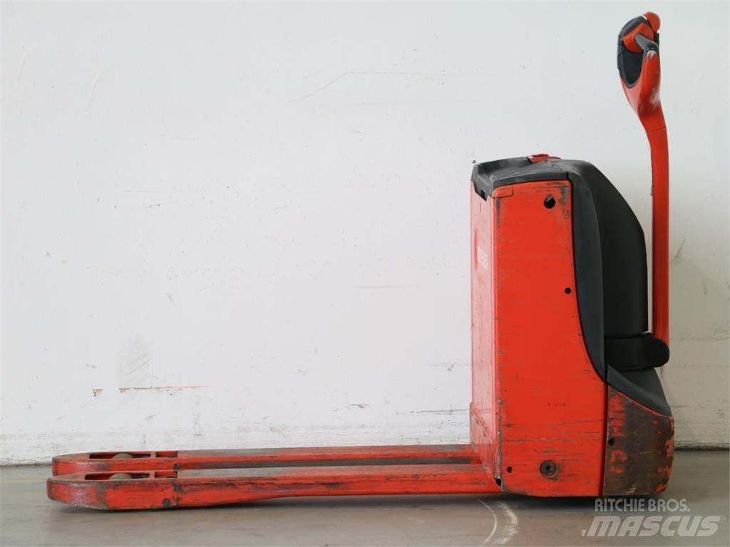 Linde T16/1152 Ročni električni viličar
