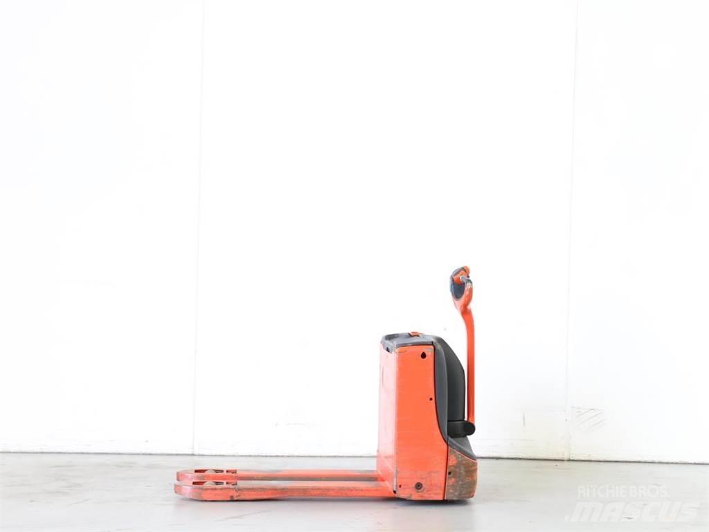 Linde T16/1152 Ročni električni viličar