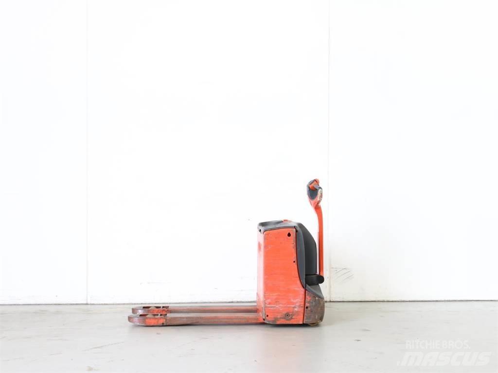 Linde T16/1152 Ročni električni viličar