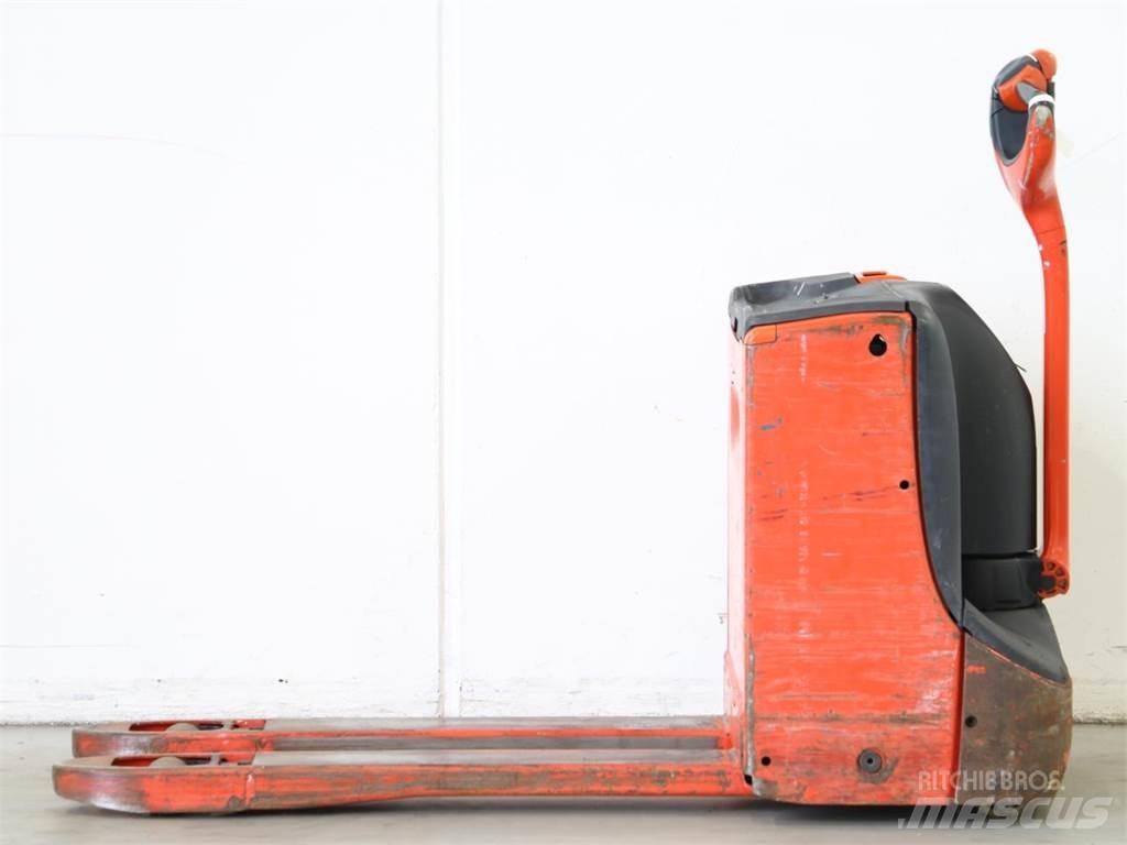 Linde T16/1152 Ročni električni viličar