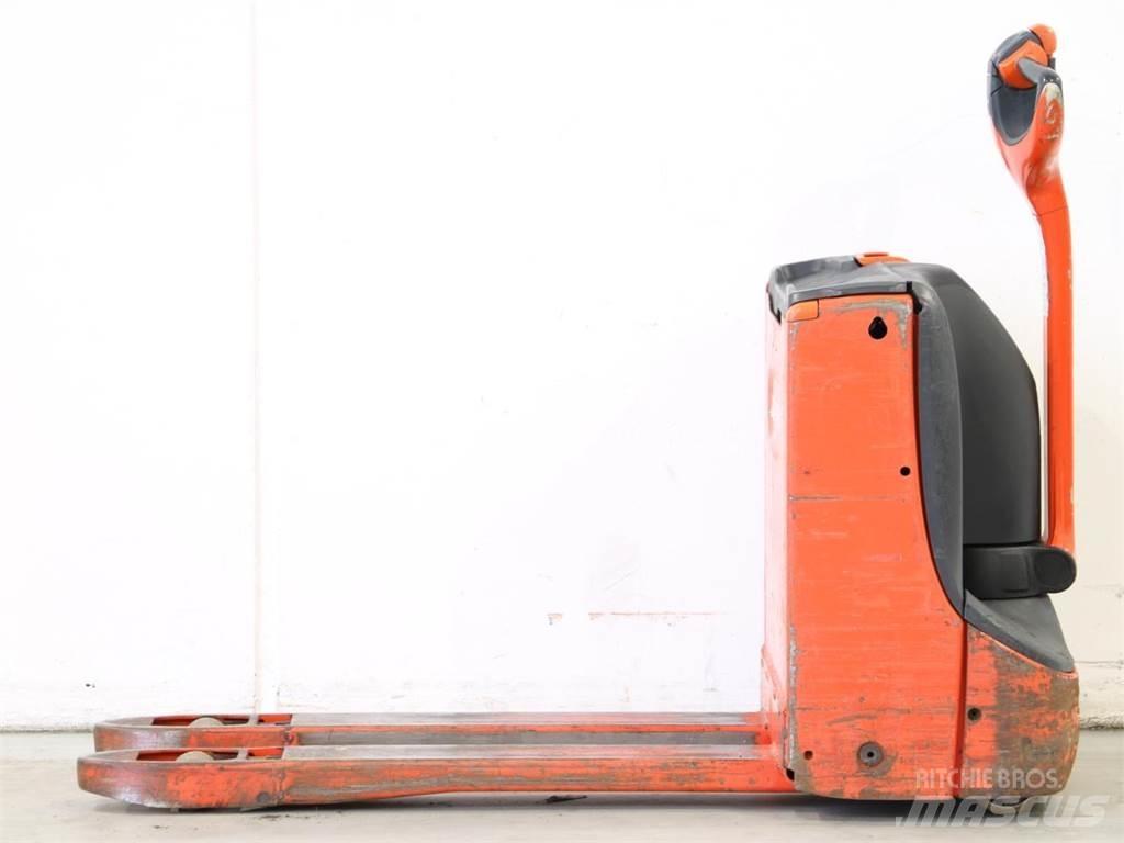 Linde T16/1152 Ročni električni viličar