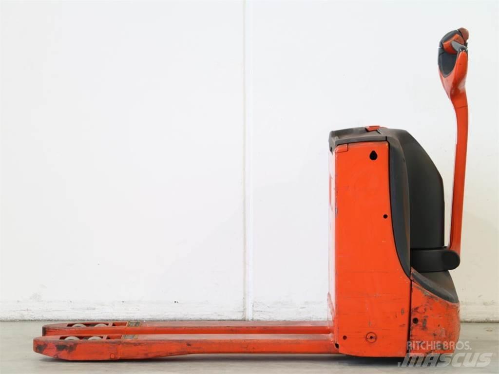 Linde T16/1152 Ročni električni viličar
