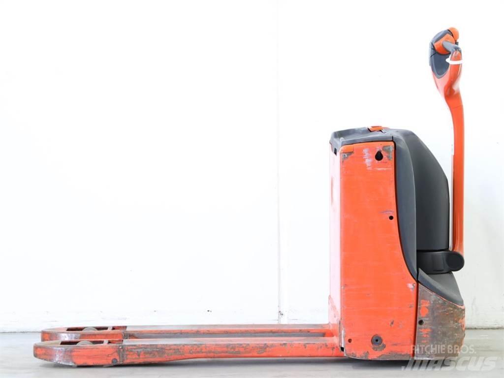 Linde T16/1152 Ročni električni viličar