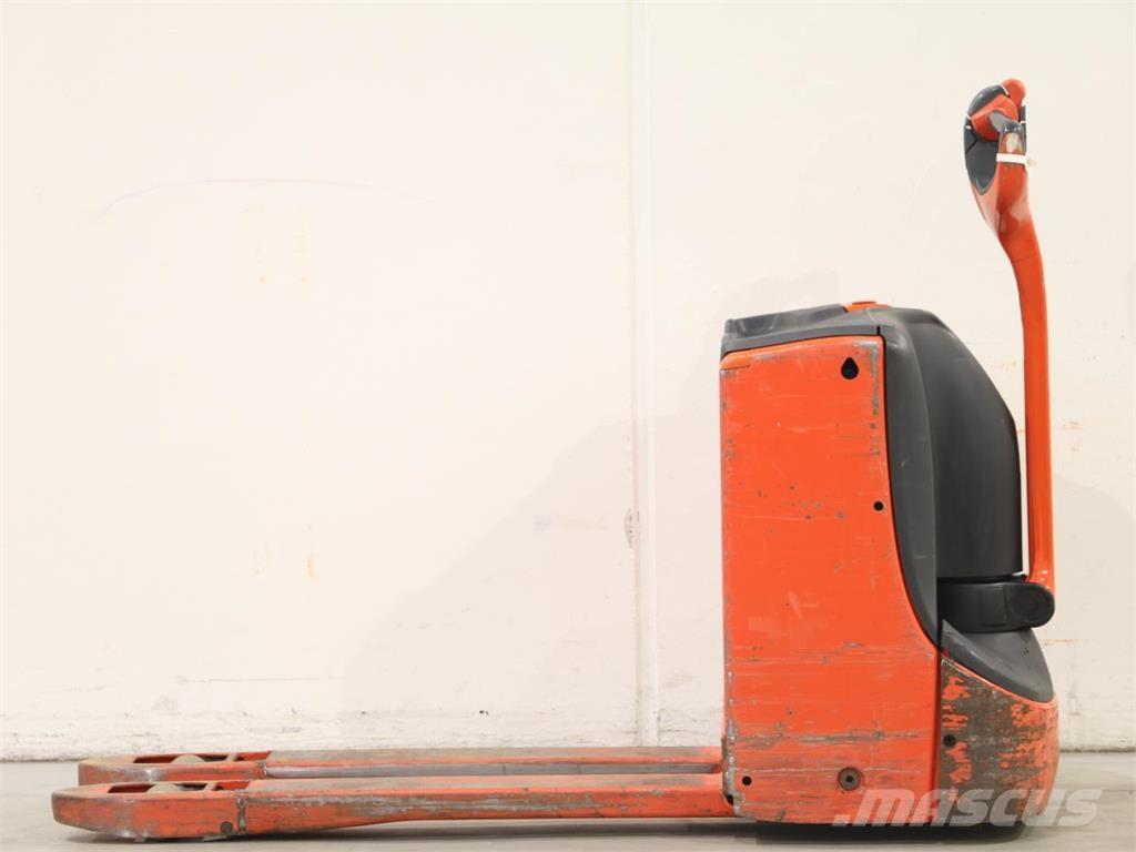 Linde T16/1152 Ročni električni viličar