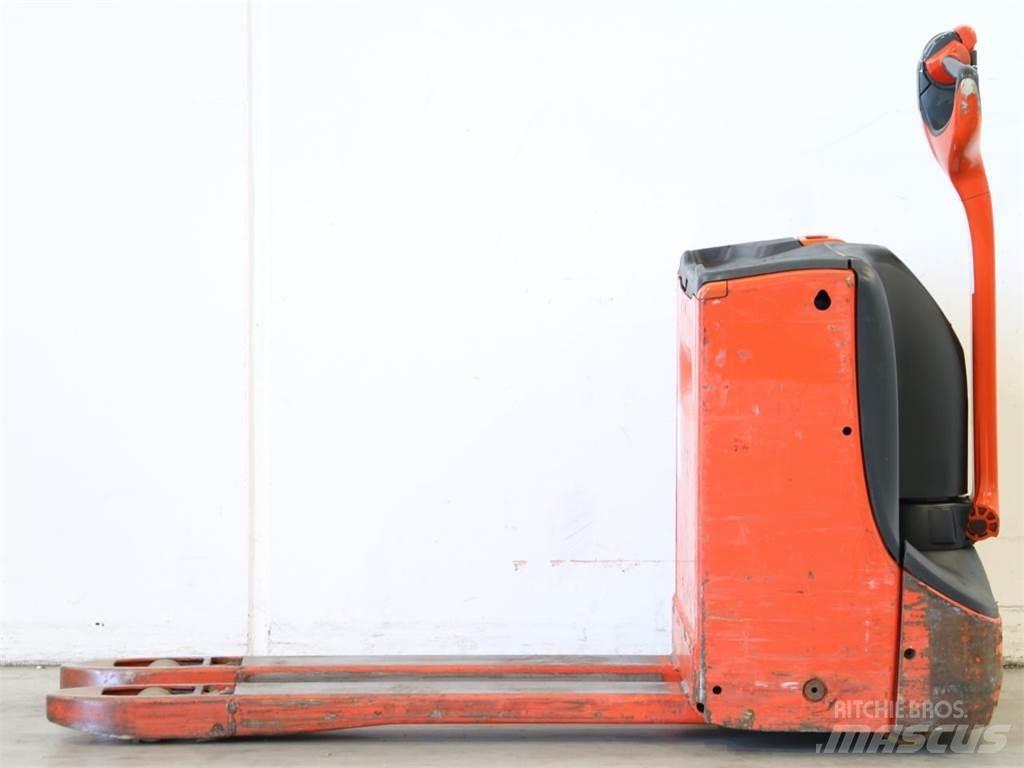 Linde T16/1152-00 Ročni električni viličar