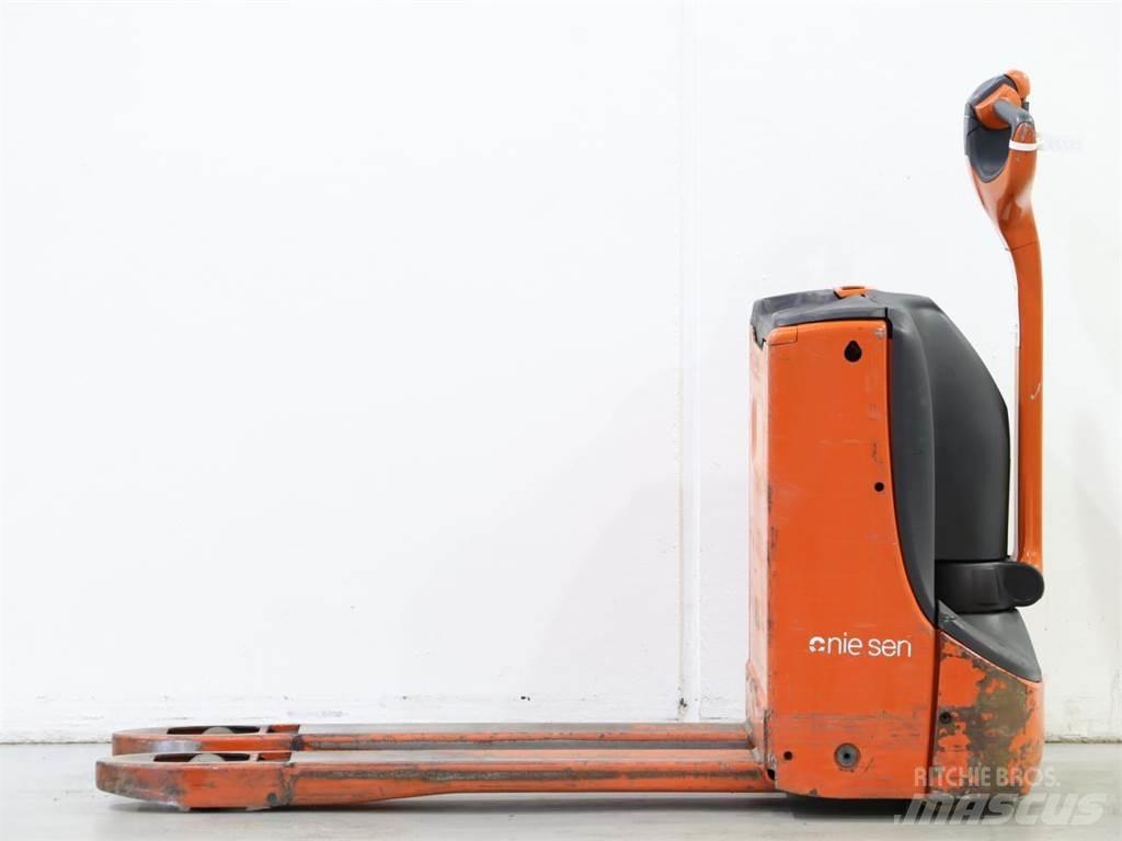 Linde T16/1152-00 Ročni električni viličar