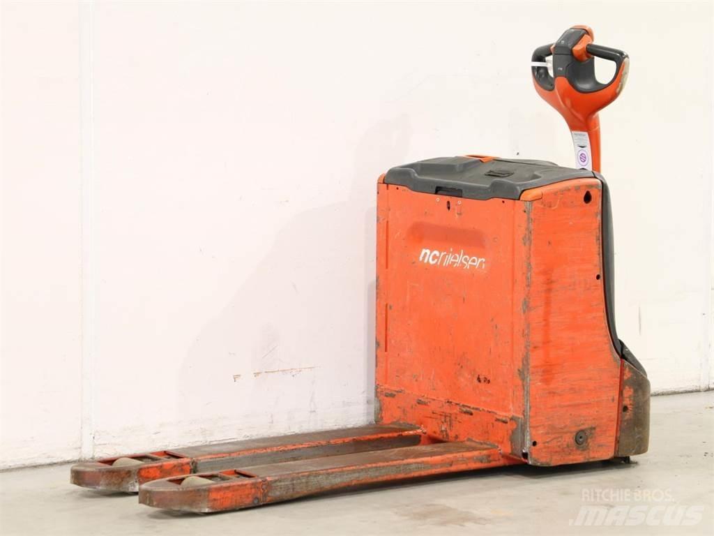 Linde T16/1152-00 Ročni električni viličar