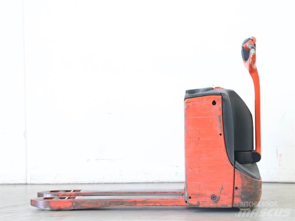 Linde T16/1152-00 Ročni električni viličar