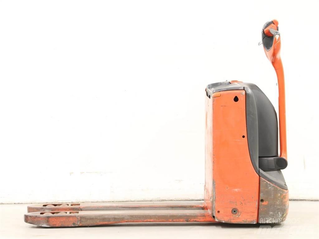 Linde T16/1152-00 Ročni električni viličar